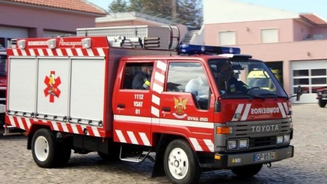 Bombeiros Voluntários de Almoçageme